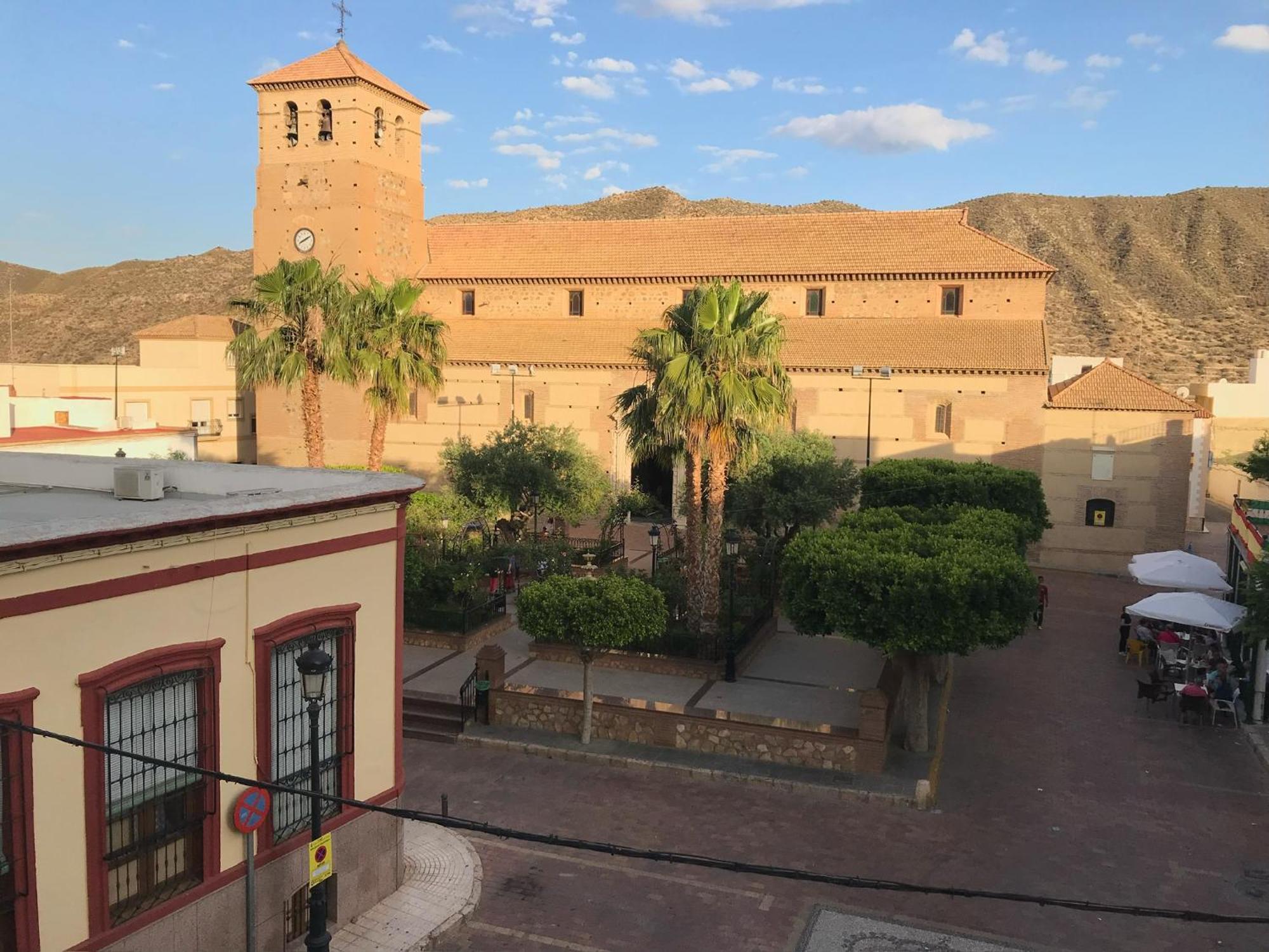 Hostal Avenida Tabernas Exterior foto